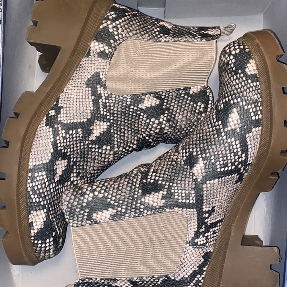 Print Boots (Target)